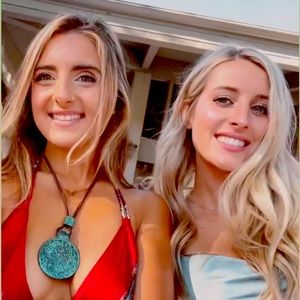 Meet your Posher, Lillian